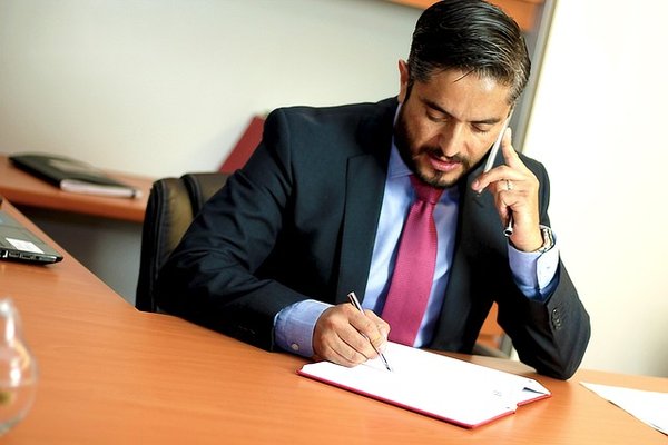 Choisir un avocat spécialisé en rupture conventionnelle dans les yvelines